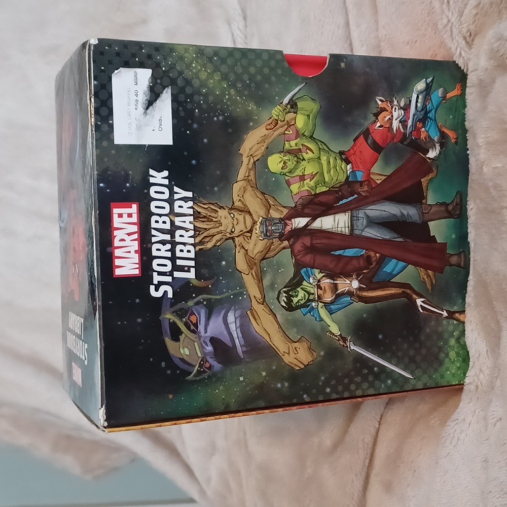Marvel Storybook Library - Picture 3 of 5